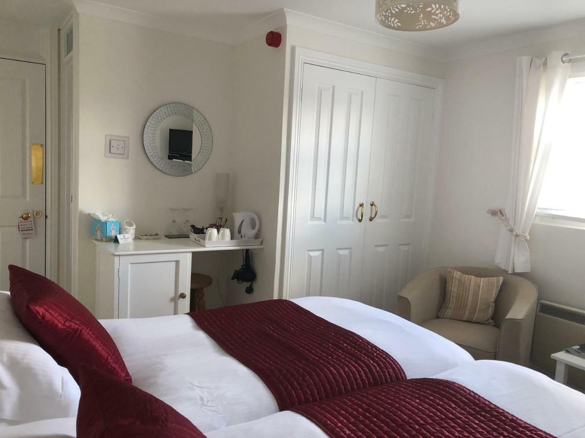פמברוק Rosedene Guest House מראה חיצוני תמונה