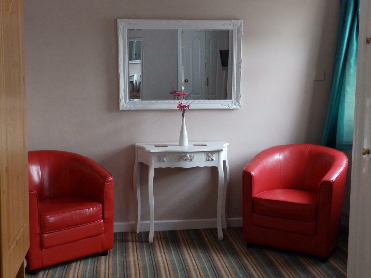 פמברוק Rosedene Guest House מראה חיצוני תמונה